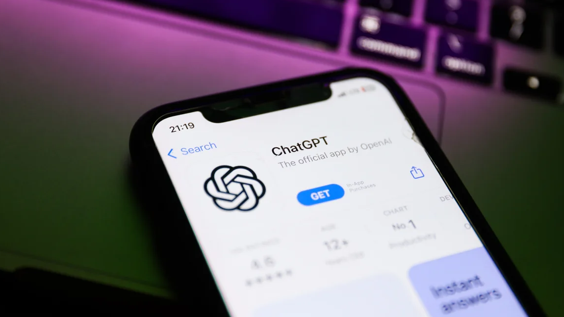 聊天机器人推荐:为什么选择ChatGPT?【2025年7月】缩略图 聊天机器人推荐:为什么选择ChatGPT?【2025年7月】缩略图